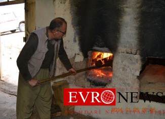 وێنەیی: دروستکرنا تەحینێ ل ئاشێ ئاڤێ ل ئامێدیێ