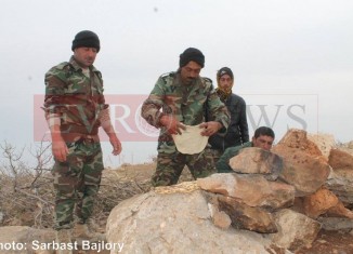 بۆ جارا ئێكێ ژيانا پێشمهرگه و شهرڤانێن چيايێ شنگال ب وێنه