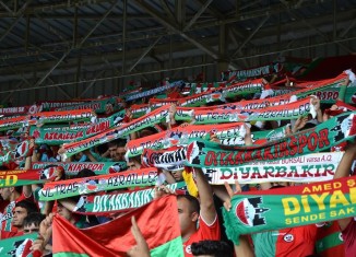 ھەلویستێ تیمێن باکوورێ کوردستانێ د لیگایێن تورکیا دا