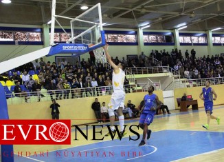 عومەر عامر یێ بەرھەڤە پشکەکێ ژ ھەڤبەستا خوە بۆ دھۆک بھێلیت