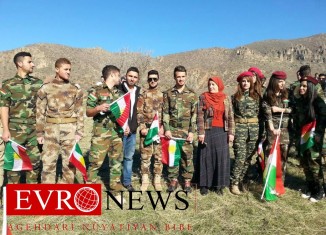 بلند راگرتنا ئالایێ کوردستانێ ل دەڤەرا کانی ماسێ