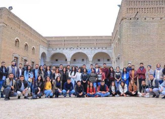 گرنگە وەزارەتەكا تایبەت ب گەنج و لاوان ڤە هەبیت