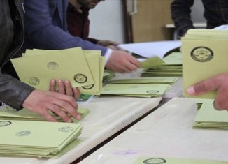 هێزێن سیاسی ل تورکیا خوە بۆ هەلبژارتنێن باژێرڤانیان بەرهەڤ دکەن