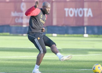 لۆكاكۆ كلیلكا چارەسەرییا ناپۆلی یە