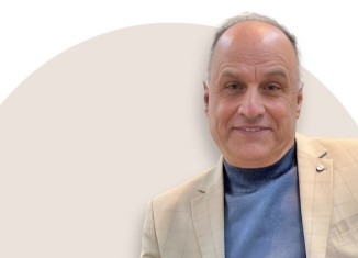 چاردە سالن وێنەیێن كەڤنێن دهۆك و زاخۆ كومڤەدكەت