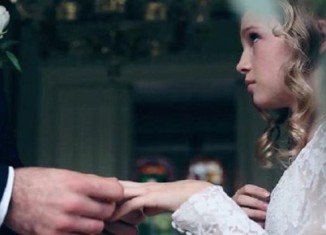 پەرلەمانتارەك: هندەك پەرلەمانتارێن عێراقێ هەڤژینی دگەل كچێن 12 سالی پێكئینایە