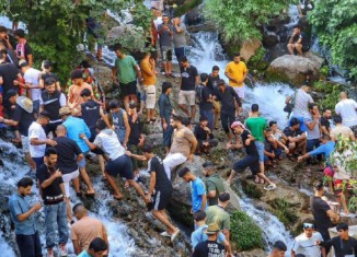 ژبەر گرانیا جهێن گەشتیاری گەشتیار پتر قەستا دەرڤەی وەلاتی دكەن