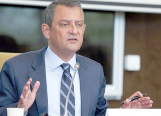 دڤێت پرسـا کـوردی ل پەرلەمـانێ تورکیا بهێتە چـارەسەرکـرن