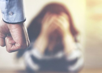 ئەم كار بۆ نەهێلانا دیاردەیا توندوتیژیێ و هشیاركرنا جڤاكی دكەین