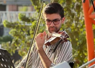 گەلەك تشت د هزرا وی دا هەنە دخوازیت بجهـ بینیت