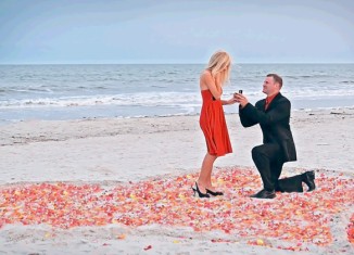 پێدڤیە کچ و کوڕ بۆ هەڤژینیێ لدووڤ ترێندان نەچن