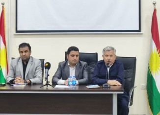 پەرتووكا (ئەڤراز نادەمە ب نشیڤ) هاتە بەلاڤكرن