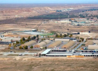 ئیراق هێزەكا مەزن ل دەوروبەرێن بنگەهێ (عەینولئەسد) یێ لەشكرێ ئەمریكی بەلاڤ دكەت