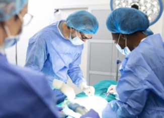 ئەو شاشیێن پشتی نشتەرگەریان دهێنەکرن