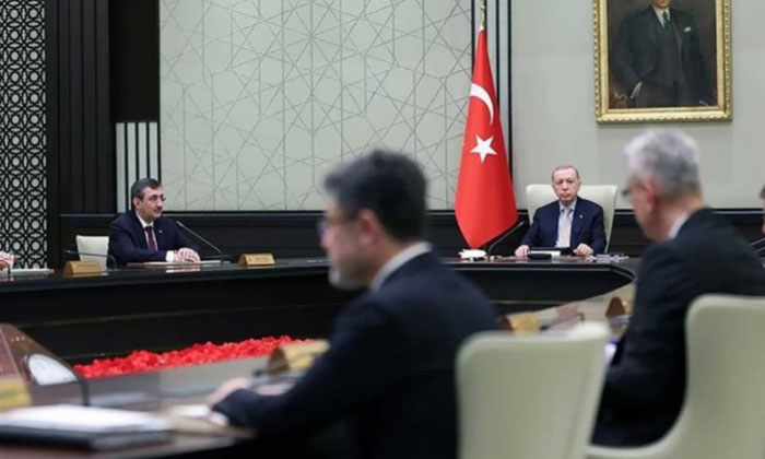 رەوشەنبیرێن تورکیا هۆشداریێ ددەنە دەستهەلاتێ