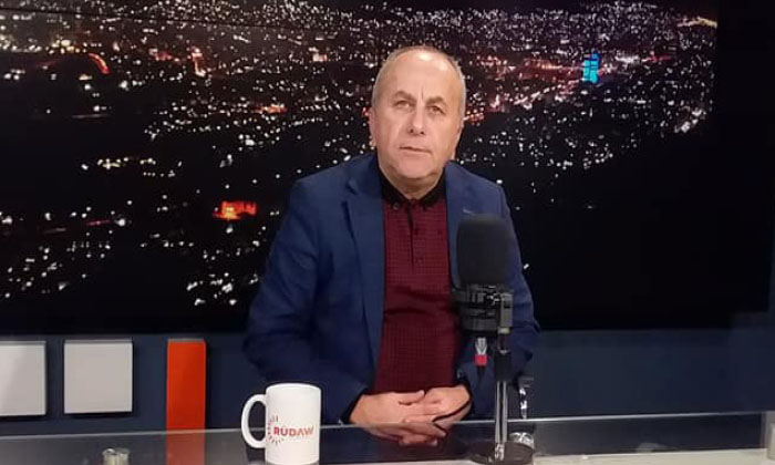 «دل بۆ تە و ب خاترا تە»