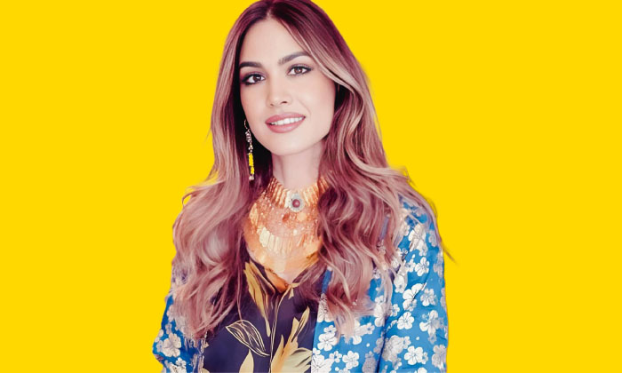 ژ بەر کارێ من یێ هونەری ئەز وەکو ئیلهامبەخشا سالێ هاتمە دەستنیشانکرن