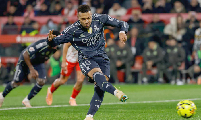 ب لێدانێن پەنەلتیان مباپی ڕیكۆردەكا نوو تۆماركر