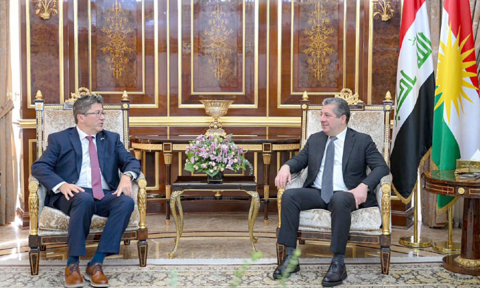 سەرۆكێ حوكمەتا هەرێمێ و بالیۆزێ كەنەدا رەوشا ئیراقێ و پرۆسەیا ئاشتیێ ل توركیا گەنگەشەكر