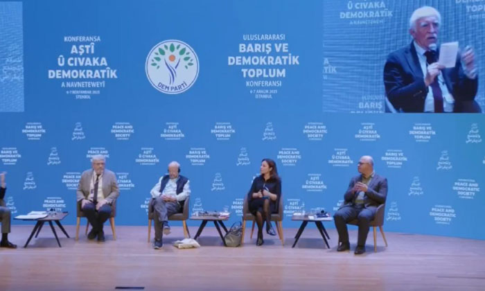 ل کۆنفرانسێ ئاشتیێ ل ستەنبۆلێ داخوازا ئاشتیێ و چارەسەرکرنا پرسا کوردی هاتە کرن