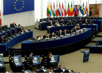 پەرلەمانێ ئۆرۆپا داخوازا سیستەمەک نە ناڤەندی بۆ سووریێ دکەت