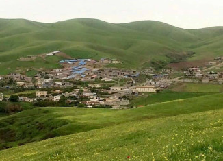 ل گوندەكێ ئاكرێ 100 سالن كریستیان و موسلمان پێكڤە دژین