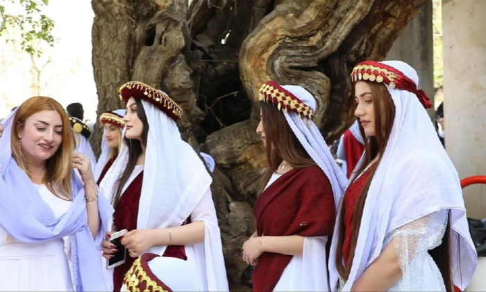 جڤاتا روحانی یا ئێزدیان نەختێ کچێ دیاردکەن