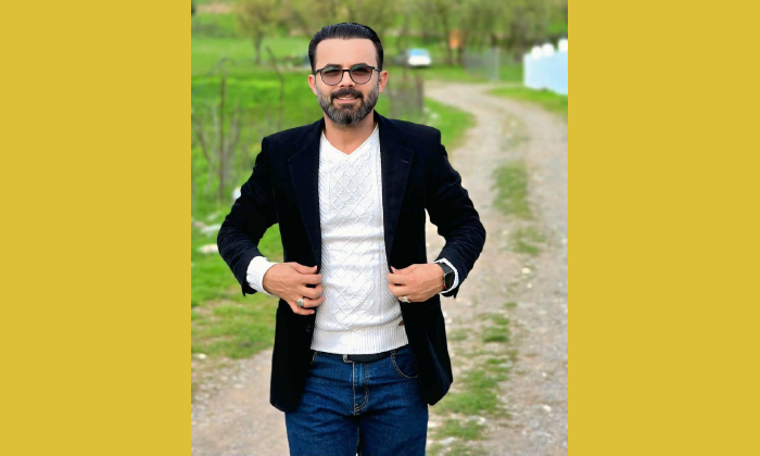 ل دەمەکێ نێزیک هونەر ئەحمەد دێ بیتە ساقی
