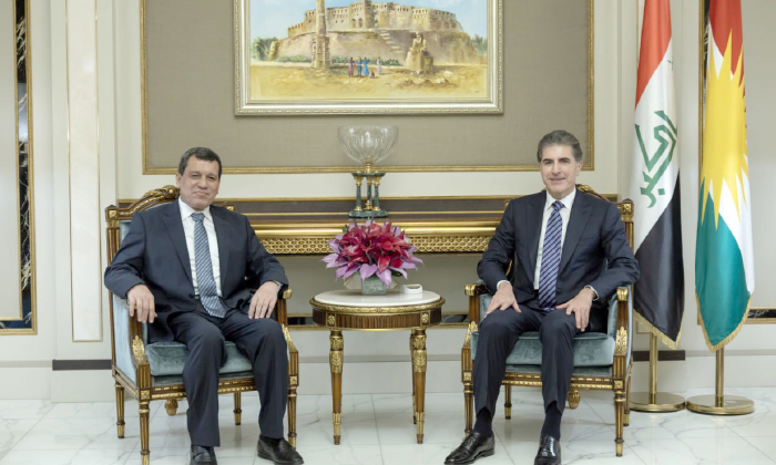 نێچیرڤان بارزانی و مەزلووم عەبدی رەوشا كوردان ل سووریێ گەنگەشە دكەن