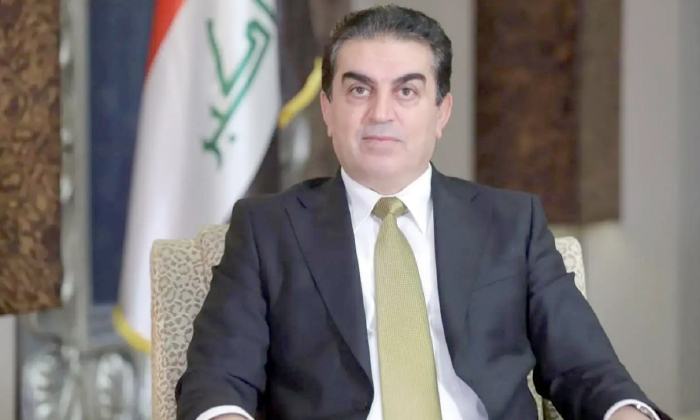 فەرهاد ئەترووشی مە نڤیسار بۆ دامەزراندنا هەمیشەیی یا 70 هزار فەرمانبەرێن گرێبەست ئاراستەی بەغدا كریە