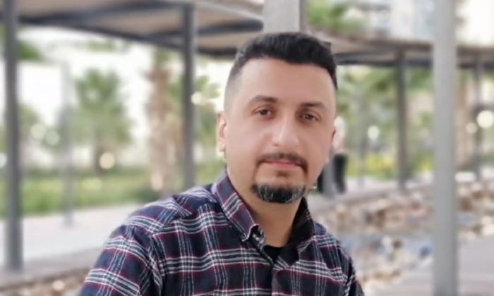 گەردەنا خەونەکا هێمن بخەملینە