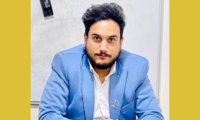 بێدەنگییا کاغەزا سپی