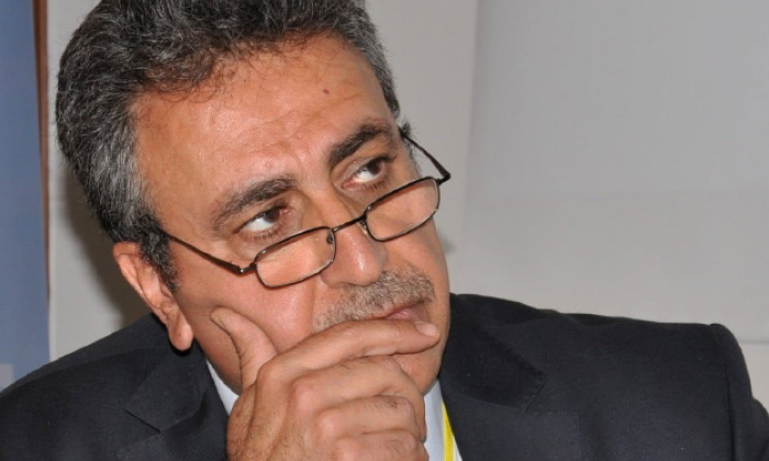 سوارێ پیر و هەسپێ وی یێ بێدەنگ و ماقویل