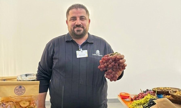 43 جۆرێن تری نیشاداینە