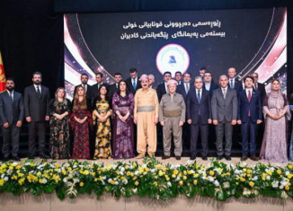 سەرۆك بارزانی: هەكە ئەم ب خوە نەبین كەس مە ناپارێزیت